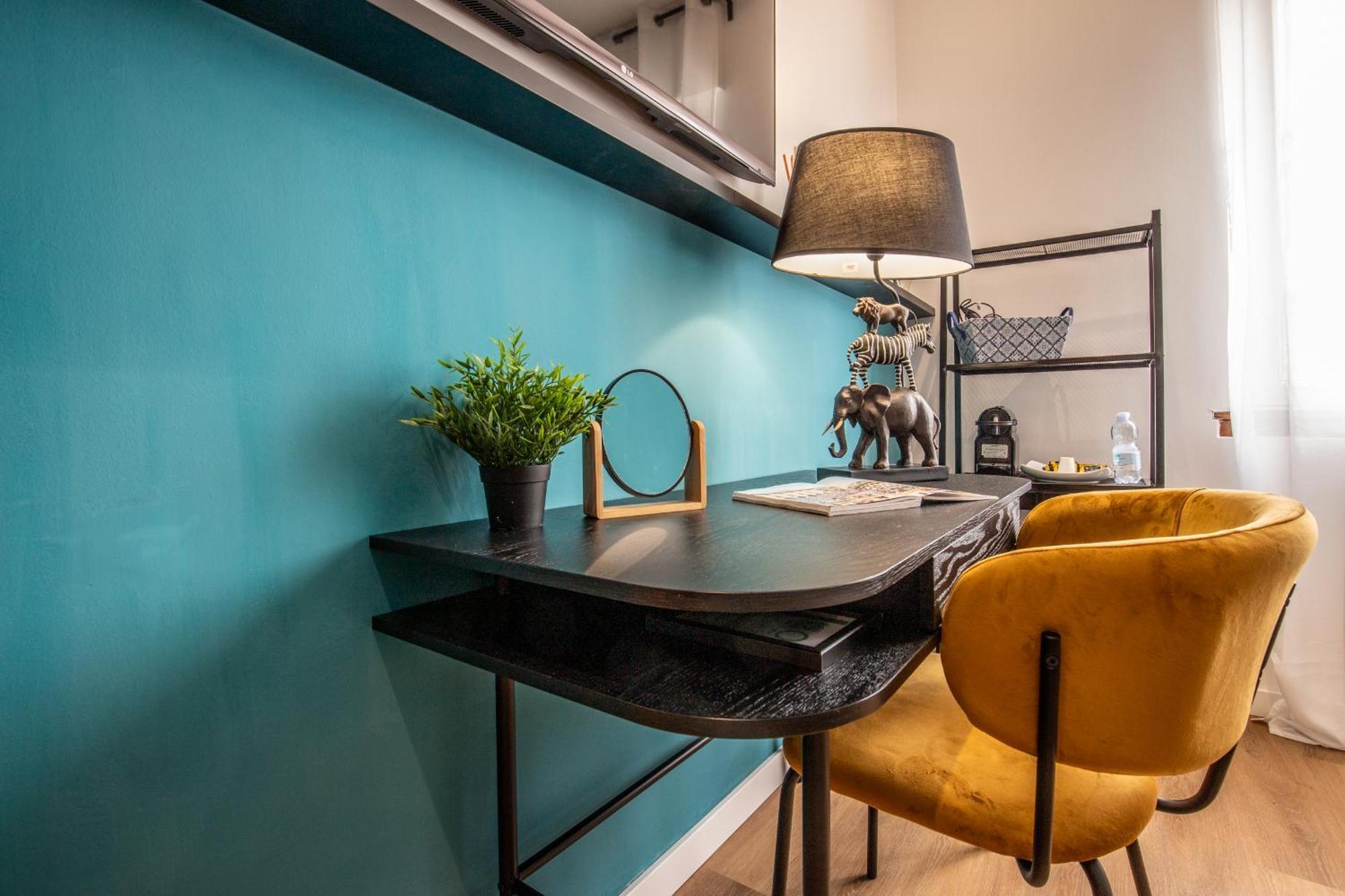 Ale House Hotel Arezzo Bagian luar foto
