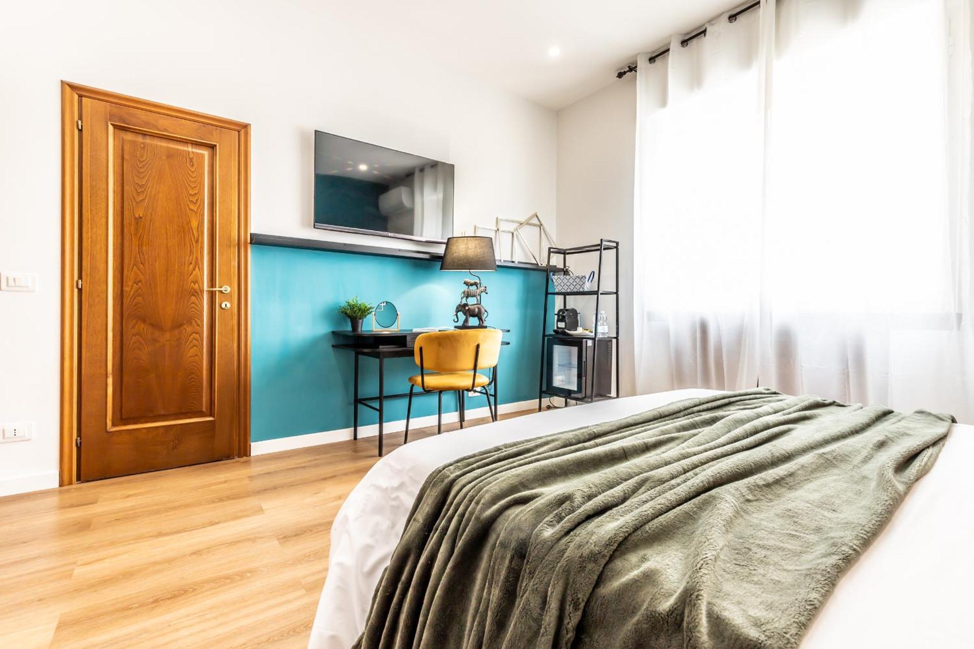 Ale House Hotel Arezzo Bagian luar foto